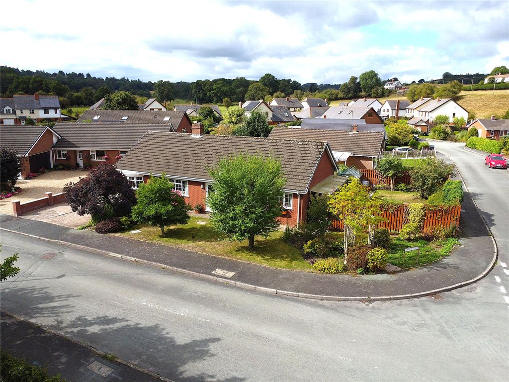 Property photo 1 of 31 Picture No. 31