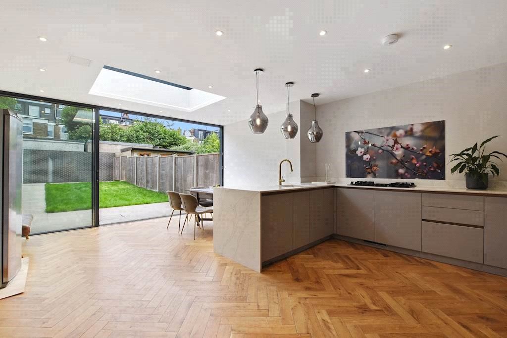 Property photo 1 of 10 Picture No. 09