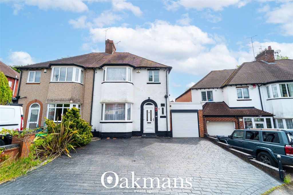 Property photo 1 of 53 Picture No. 13