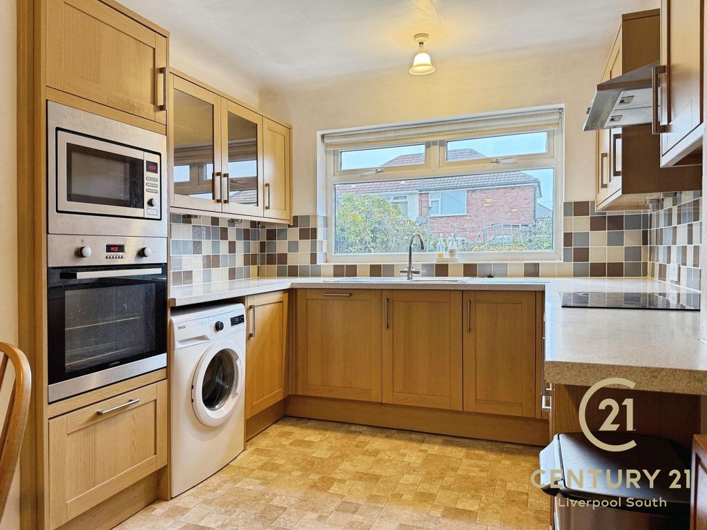 Property photo 3 of 22