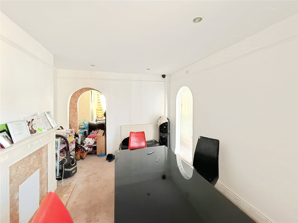 Property photo 3 of 15 Dining Room
