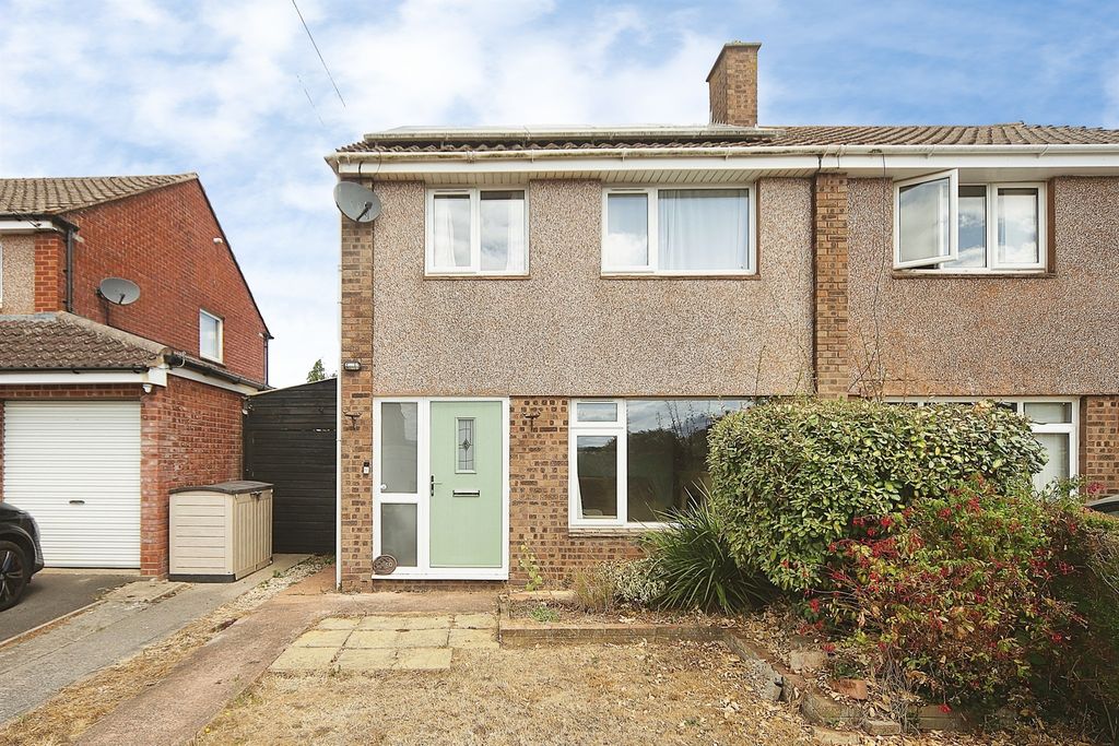 Property photo 1 of 19