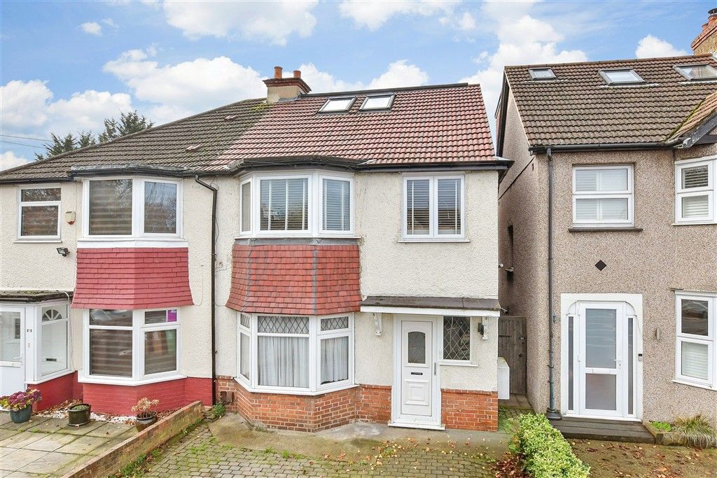 Property photo 2 of 19 External (Web)