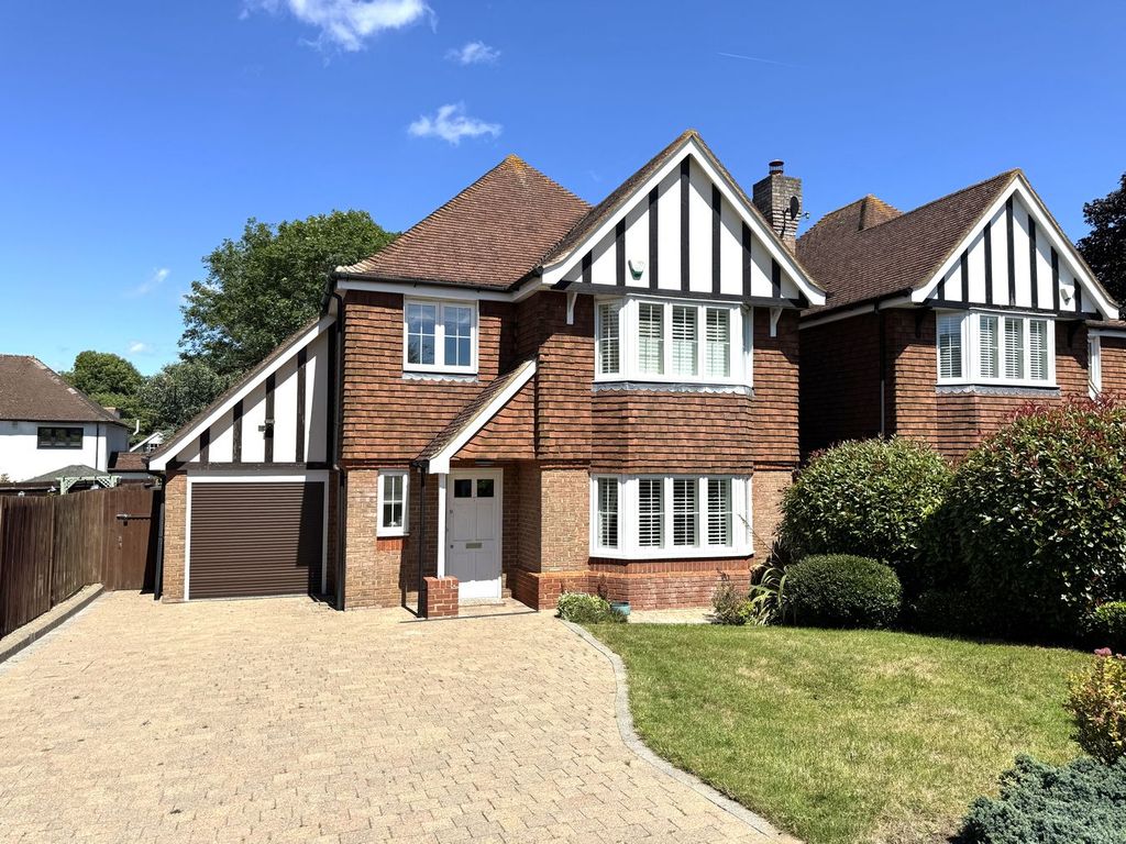 Property photo 1 of 16