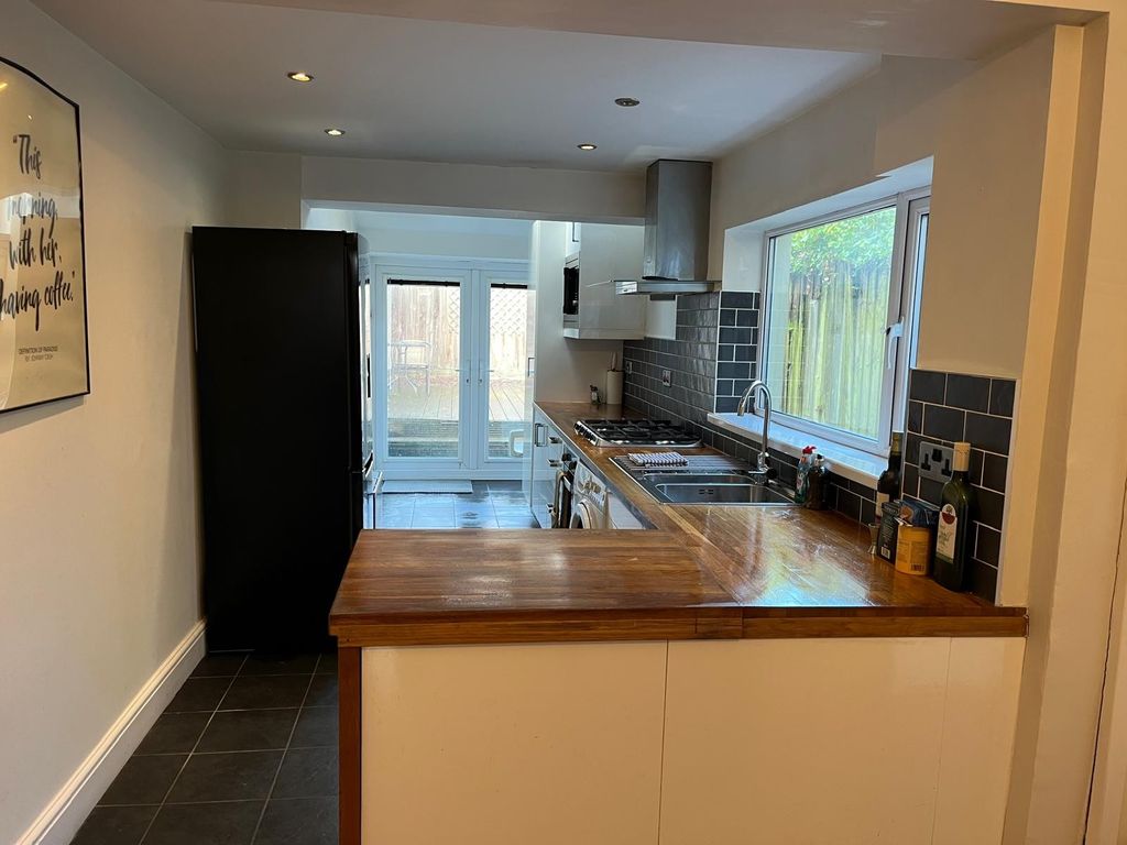 Property photo 2 of 14 Not Specified