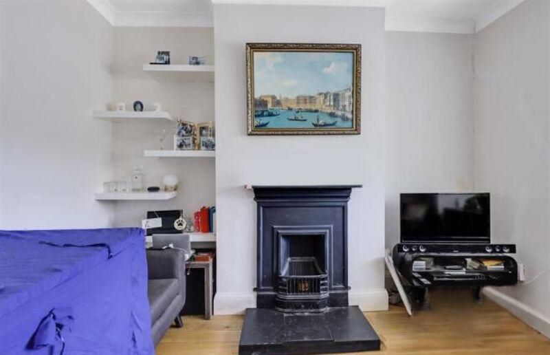 Property photo 3 of 8