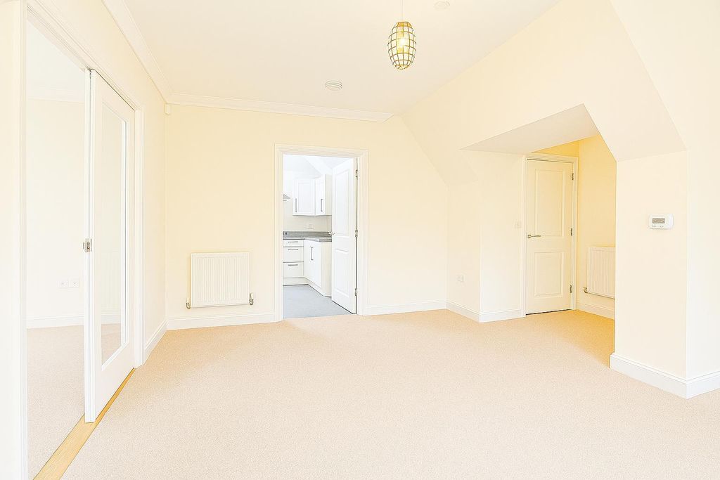 Property photo 3 of 17 Entrance.Jpg