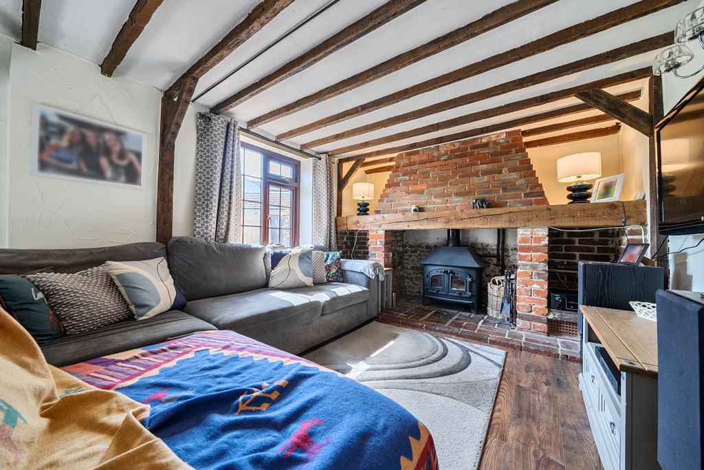 Property photo 2 of 16