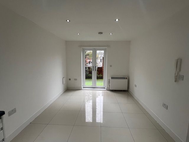 Property photo 2 of 5 Images