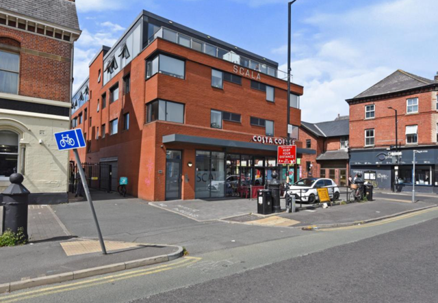 Property photo 1 of 6