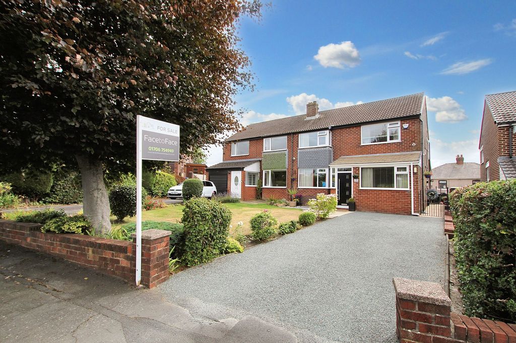 Property photo 1 of 36