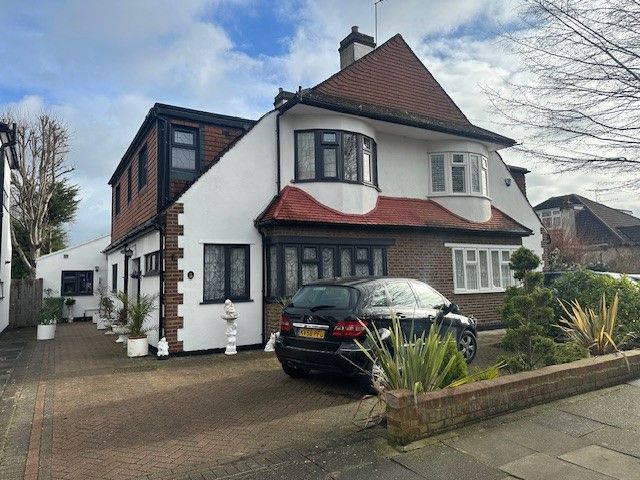 Property photo 1 of 20