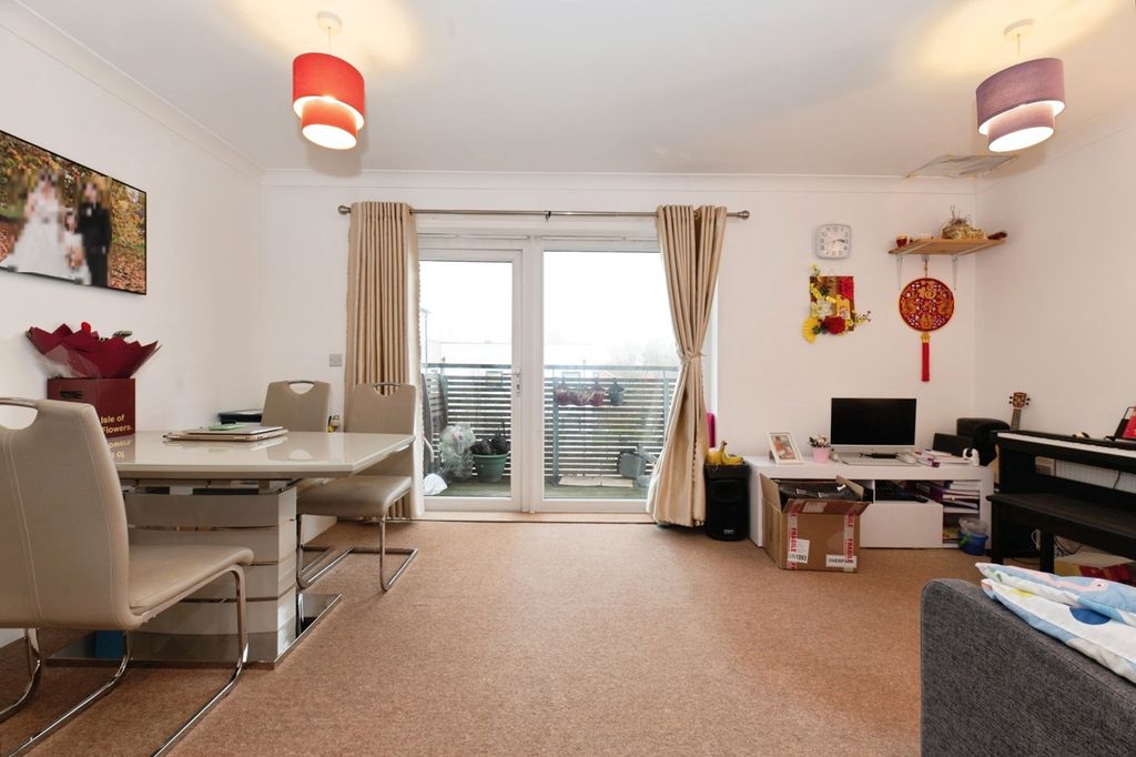 Property photo 2 of 15 Pbox-Img.Jpg