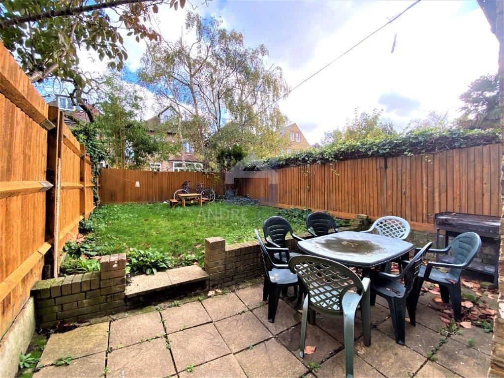 Property photo 2 of 8 Photo 2