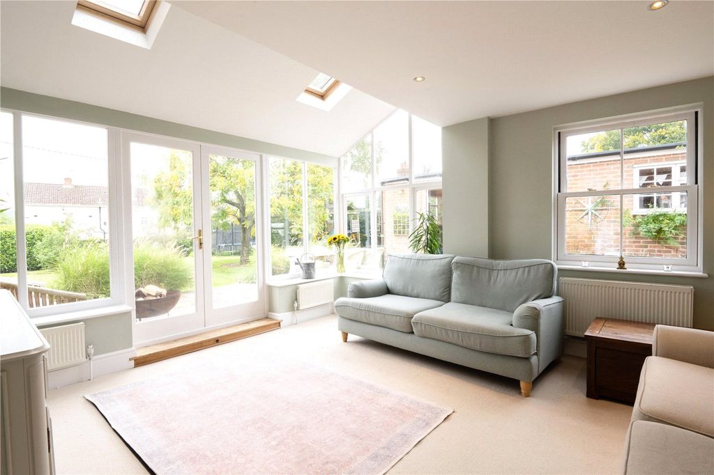 Property photo 2 of 17 Family Room