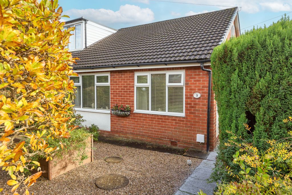 Property photo 1 of 19 External