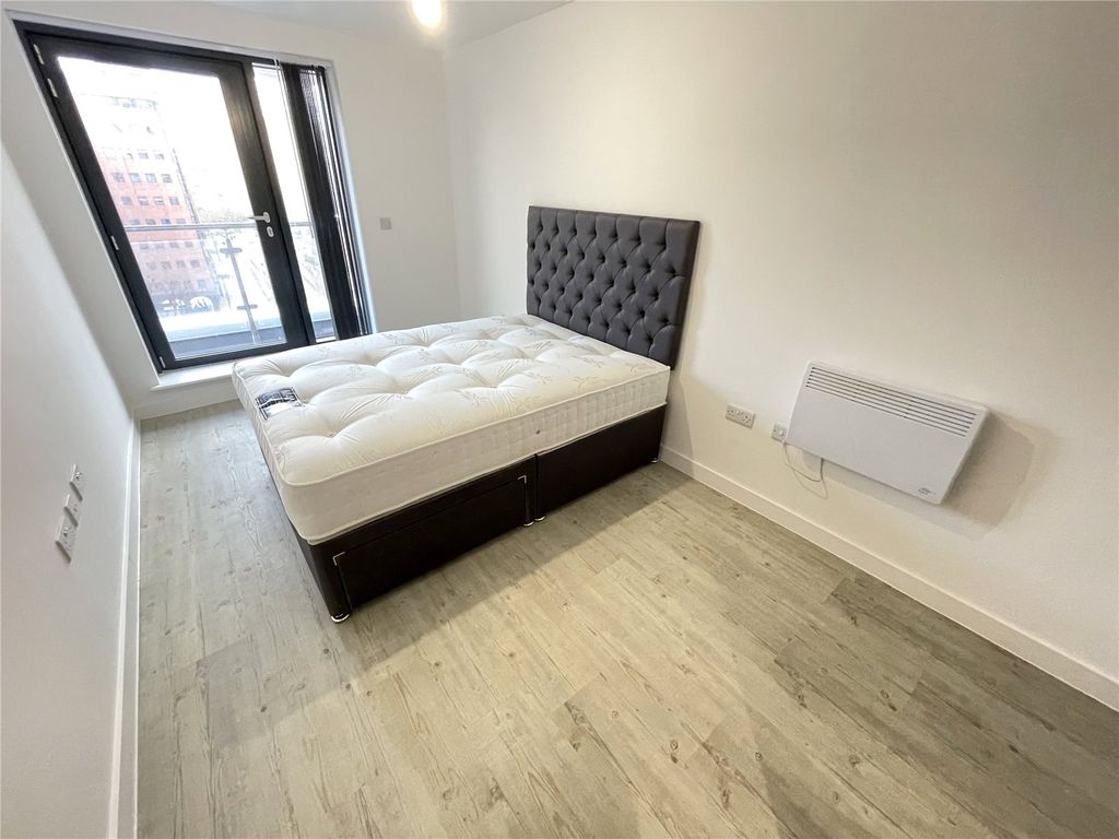 Property photo 1 of 6 Picture No. 04