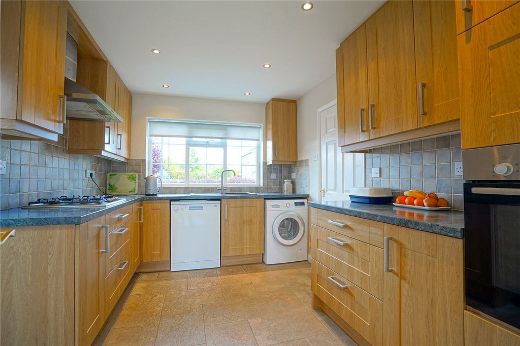 Property photo 3 of 18 Picture No. 07