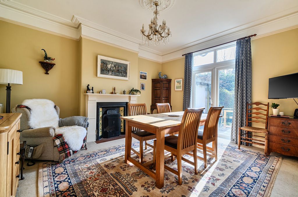 Property photo 3 of 20 Dining Room