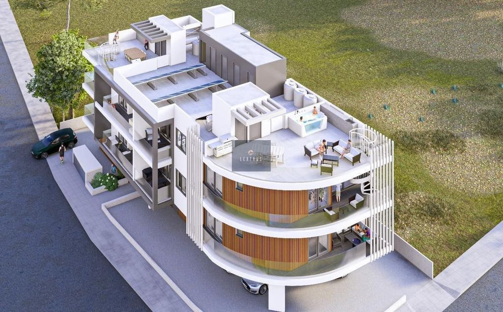 Property photo 3 of 5