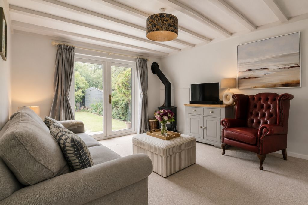 Property photo 3 of 25 152D4310-Ec28-4C2B-8F3D-Fe2F8F50Abcd
