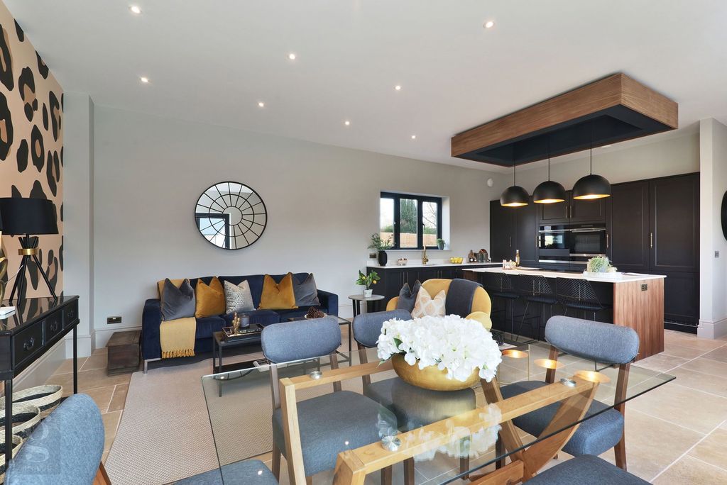 Additional image 7 of 6 bed detached house for saleHolmer, Hereford HR4