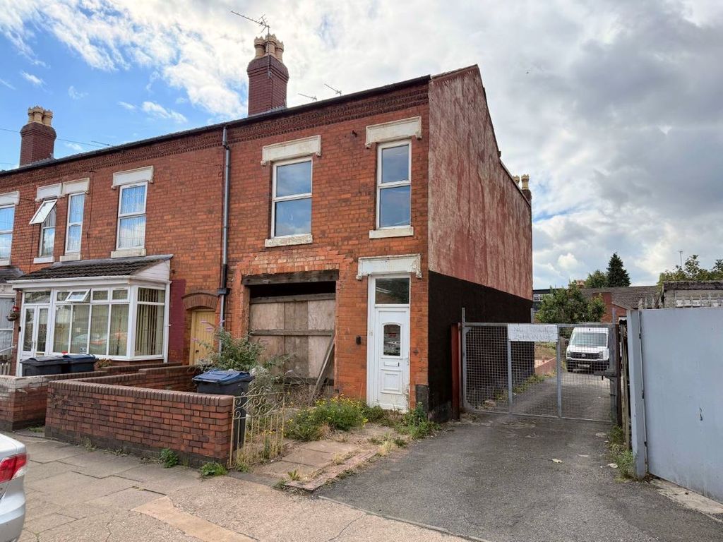 Property photo 1 of 3