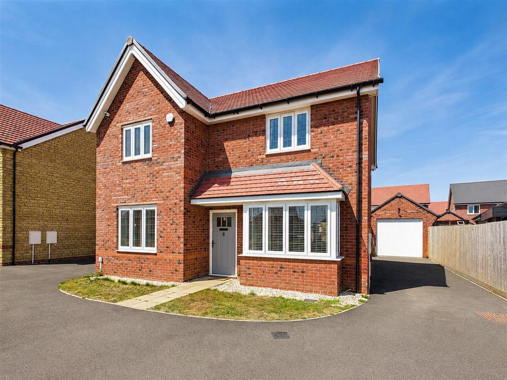 Property photo 1 of 31