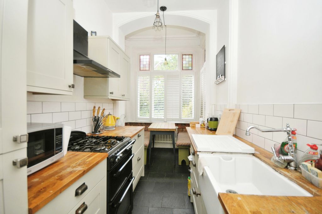 Property photo 3 of 15 Photography