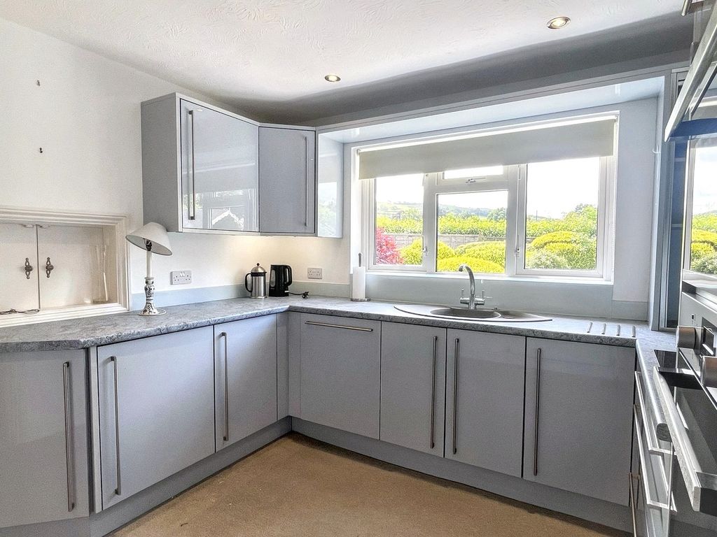 Property photo 3 of 14 Not Specified