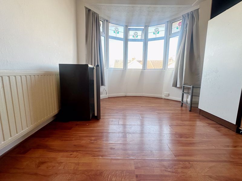 Property photo 2 of 14 Photo 11