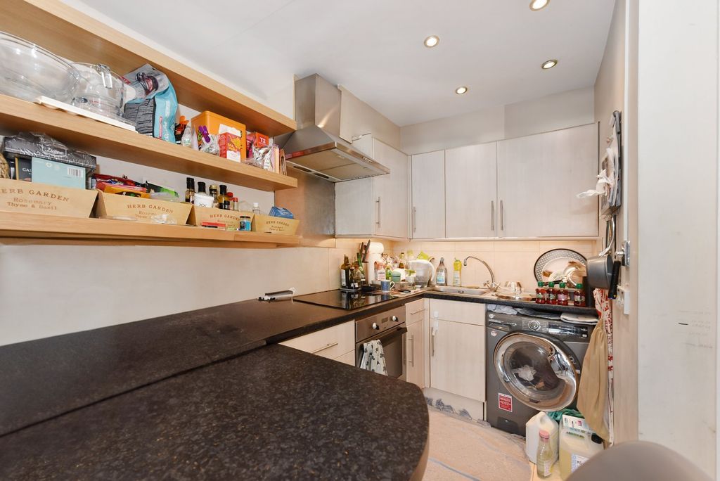 Property photo 3 of 7 Picture No. 07