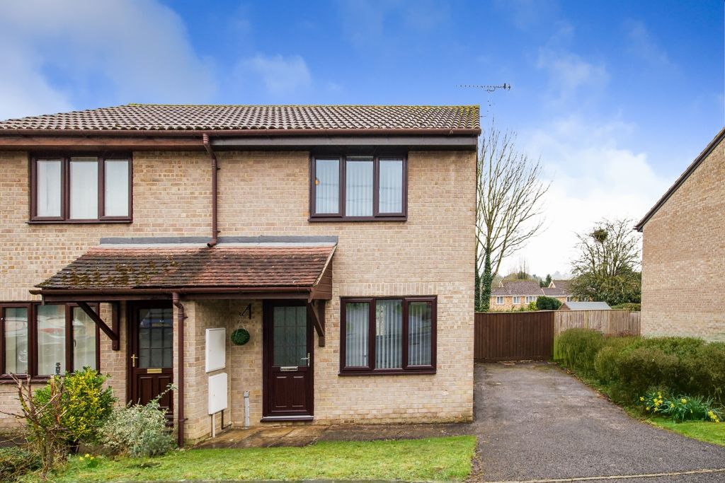 Property photo 2 of 7 86248