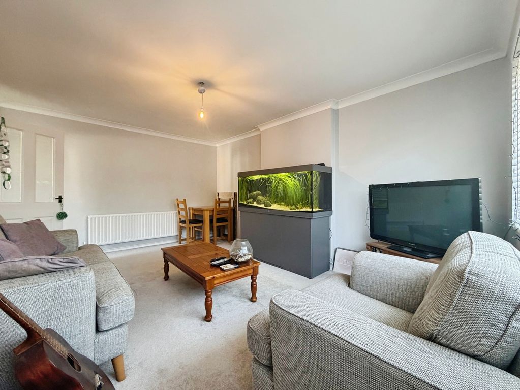 Property photo 2 of 7 Pbox-Img.Jpg