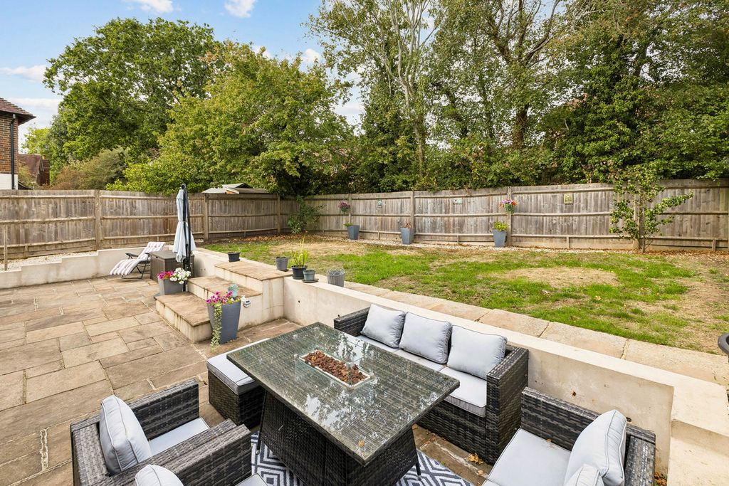 Property photo 3 of 19