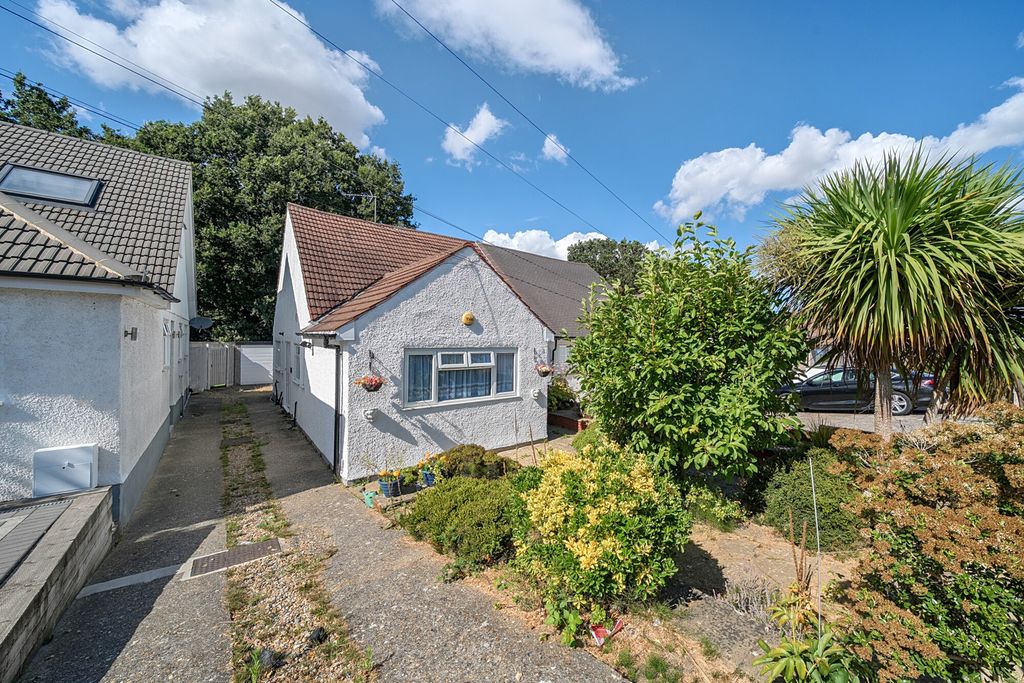 Property photo 1 of 19 1508148-1-6A870Db...