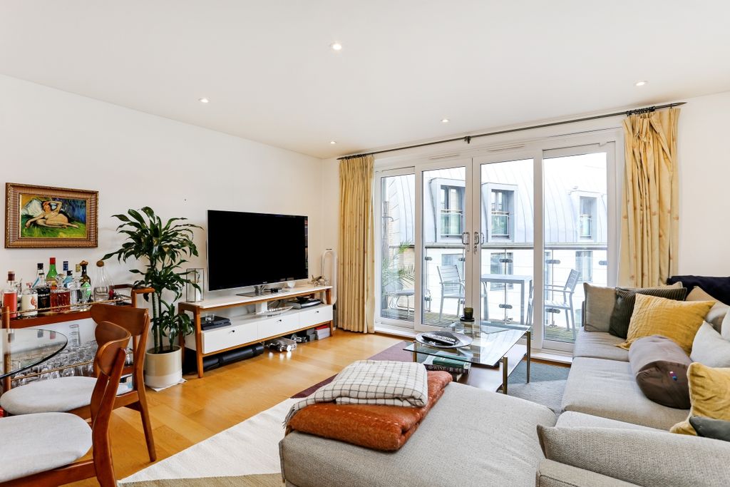 Property photo 1 of 17 Owen Street