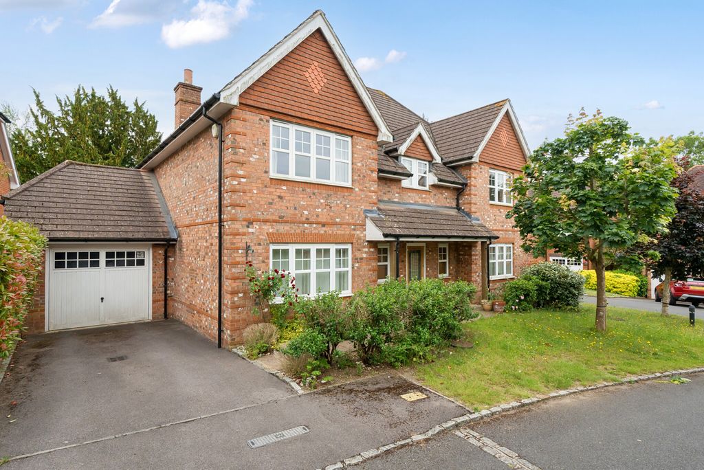 Property photo 1 of 21 1306880-2-684B34B...