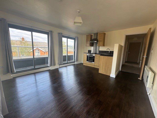 Property photo 2 of 9 Picture No. 24