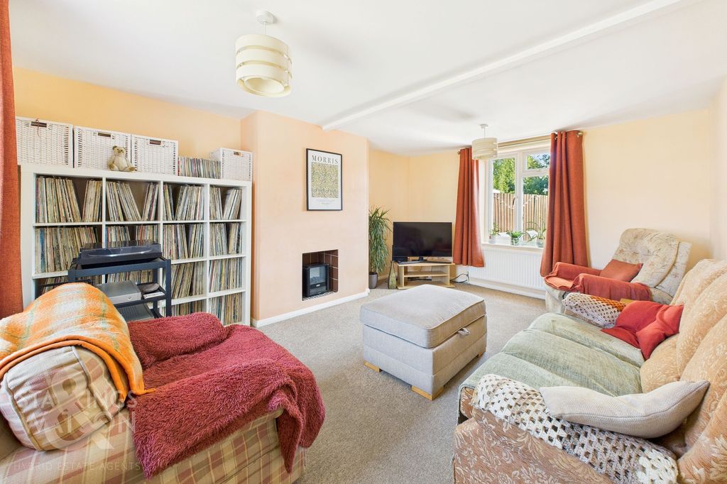 Property photo 2 of 24