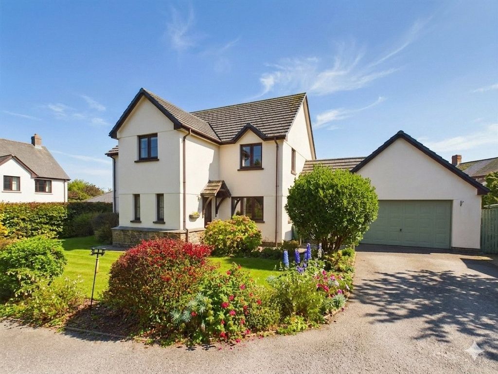 Property photo 1 of 22 Front