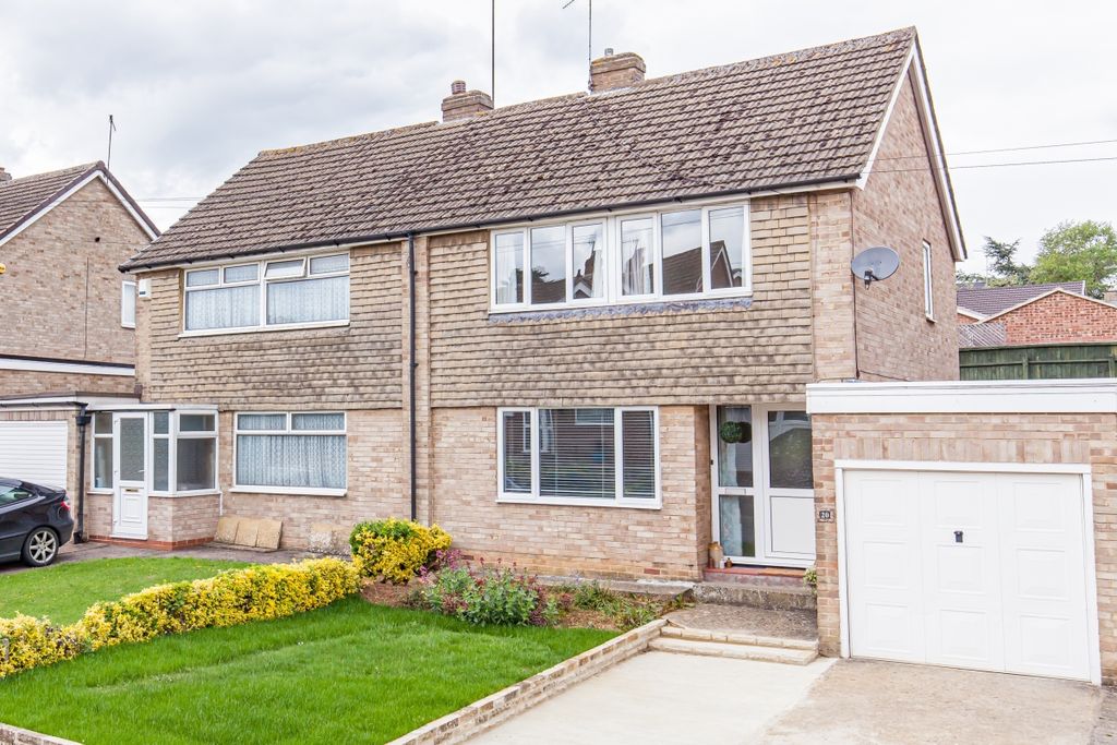 Property photo 1 of 9 162224