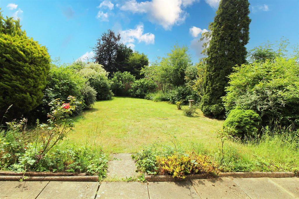 Property photo 3 of 17 New Rear Garden.Jpg