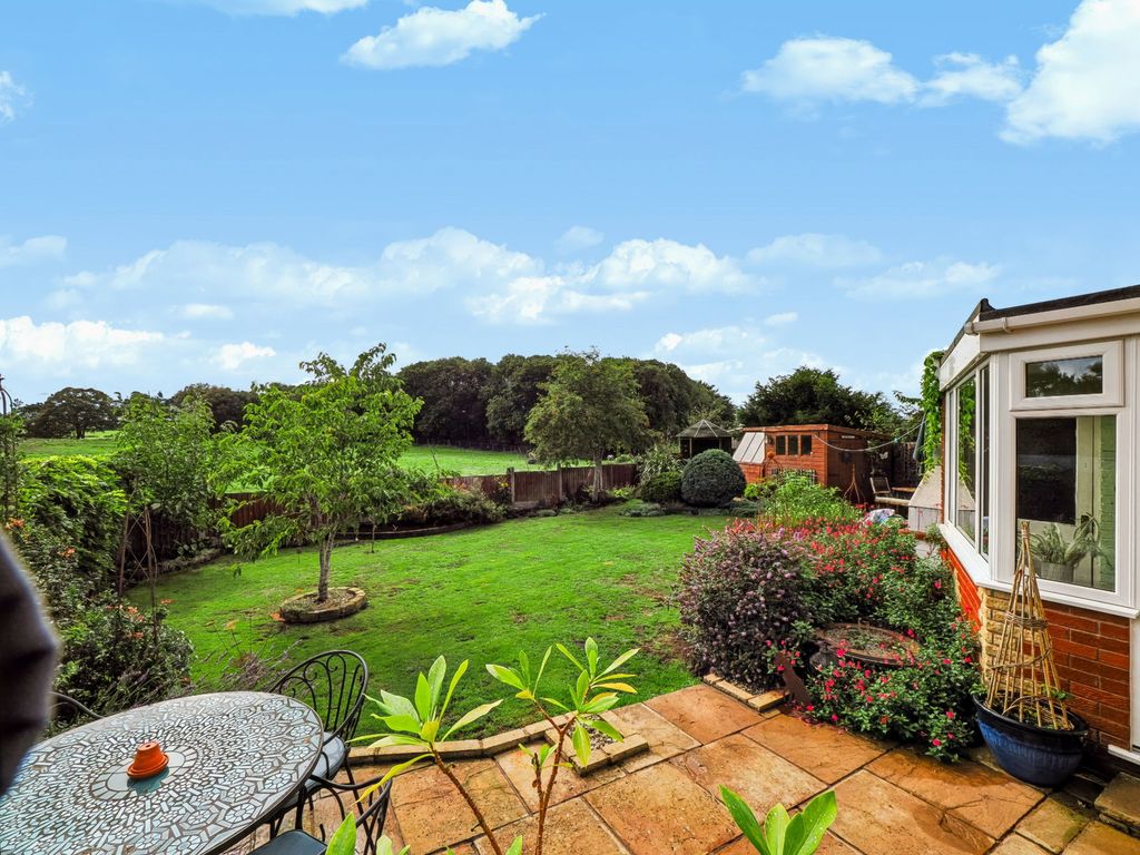 Property photo 3 of 32