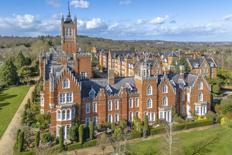 Property photo 1 of 20