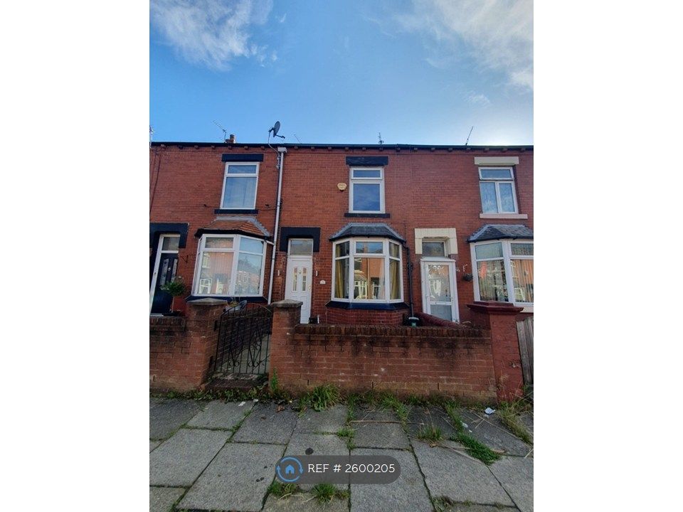 Property photo 1 of 11