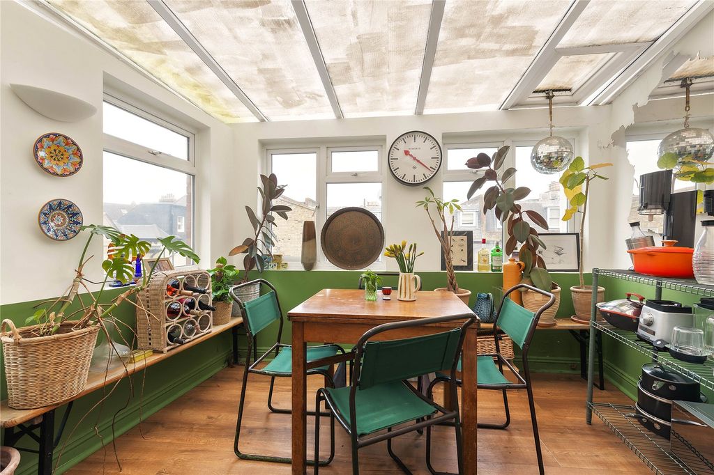 Property photo 2 of 8 Picture No. 03