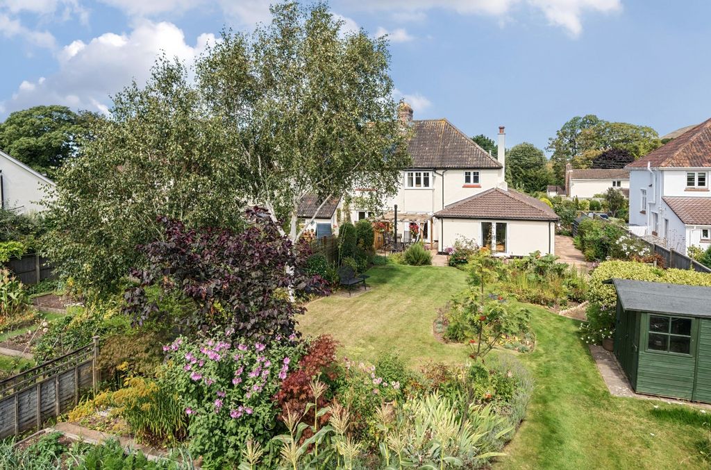 Property photo 3 of 15 1026663 (2)E.Jpg