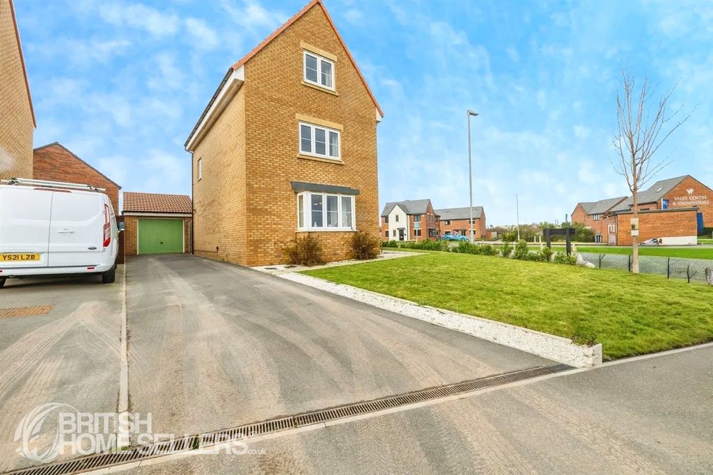 Property photo 2 of 17 Picture No. 04