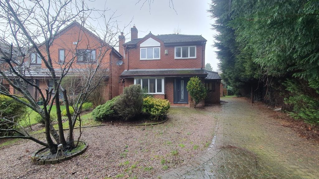 Property photo 1 of 43